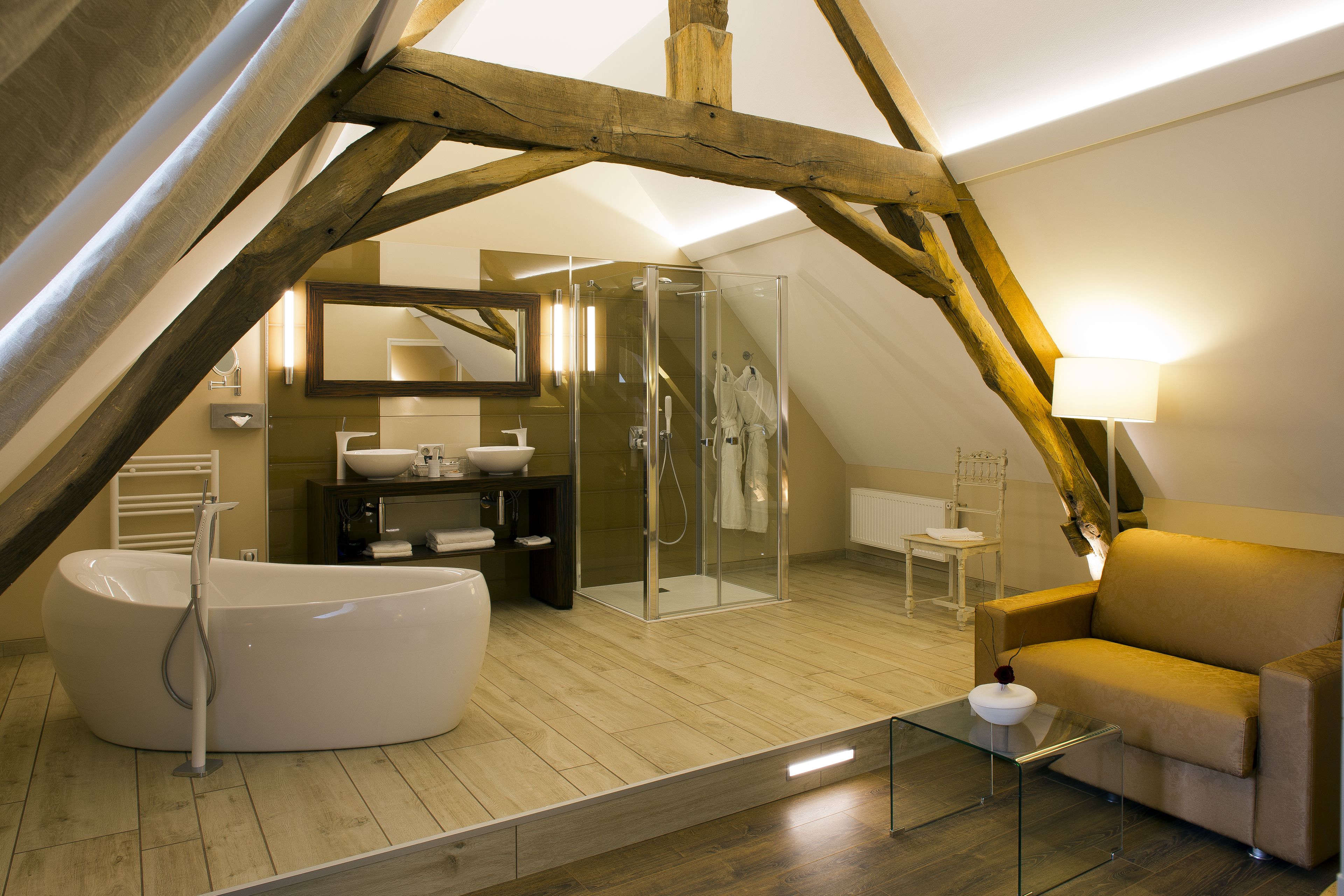 suite | 1 bedroom, minibar, in-room safe, desk