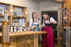 Bar (in der Unterkunft)