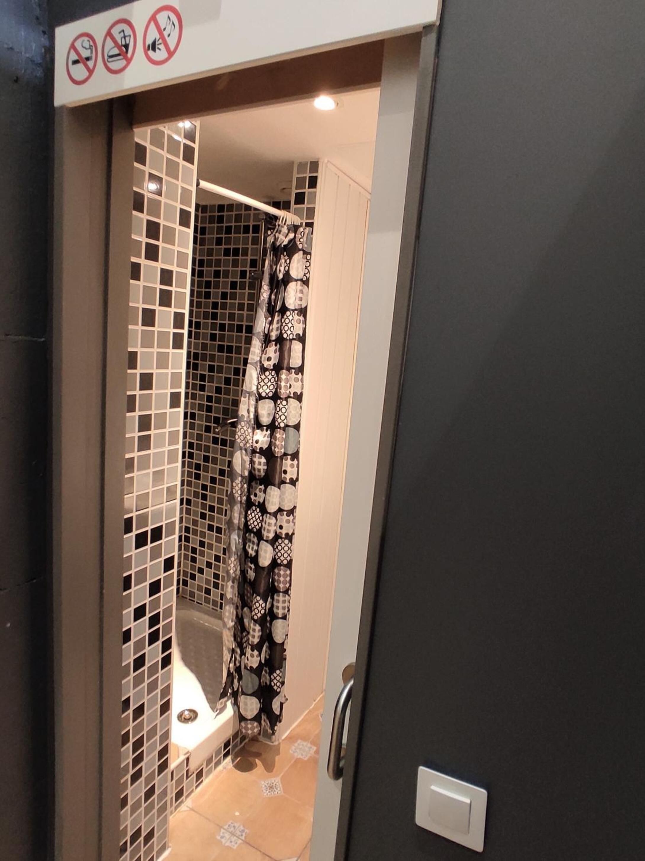 Photo - Ant Hostel Barcelona