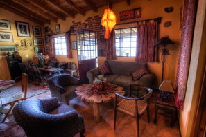 Interior - Casa Wenche (Santa Cruz La Laguna)