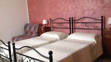 Apartment, 2 Schlafzimmer | Hochwertige Bettwaren, kostenloses WLAN, Bettwäsche