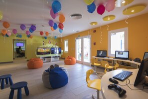 Children’s play area – indoor