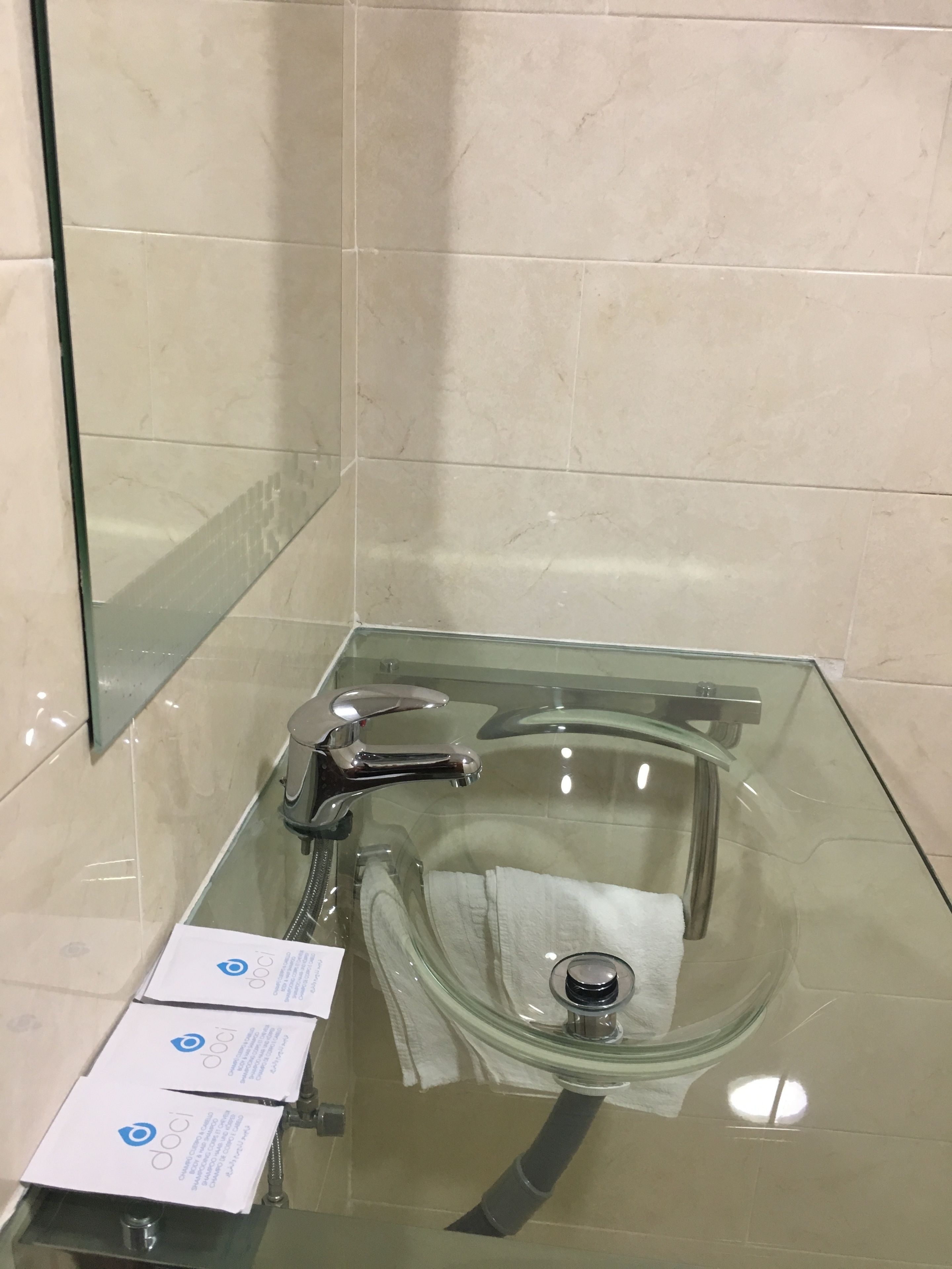 double room single use | desk, blackout curtains, free wifi, bed sheets