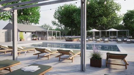 Pool. Gumbalde Resort
