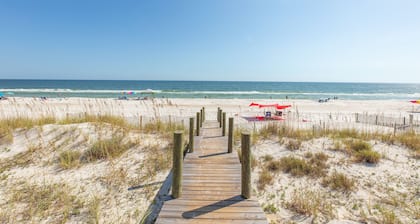 Little Lagoon Cottages