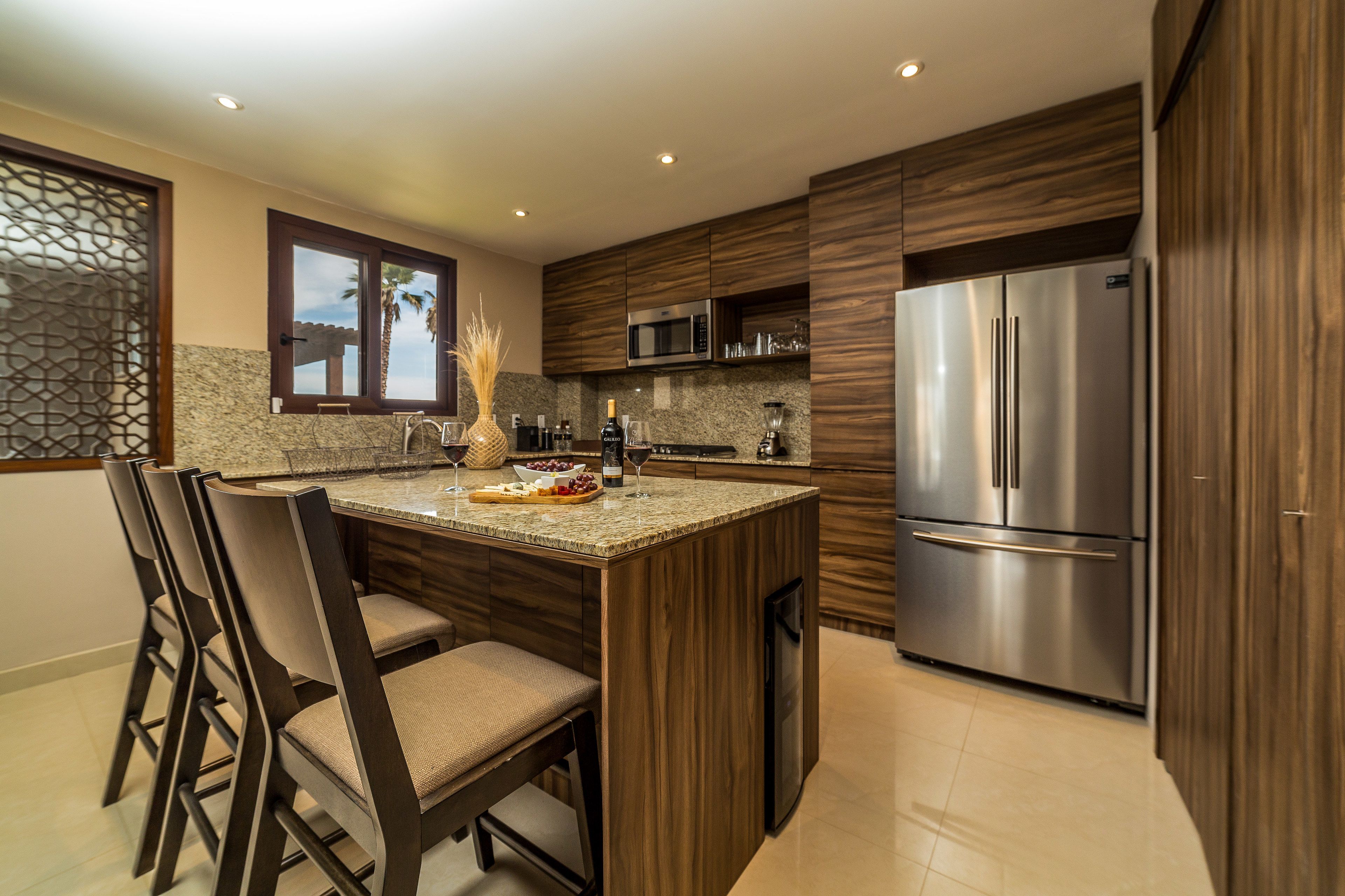 owners | private kitchen | full-sized fridge, espresso maker, coffee/tea maker, electric kettle