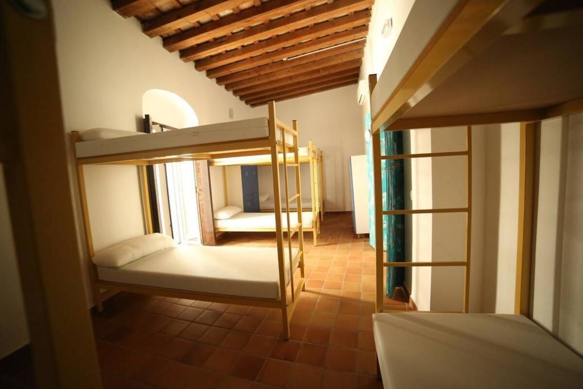 Shared Dormitory, Mixed Dorm (Bed in 10 bed ) | Free WiFi, bed sheets