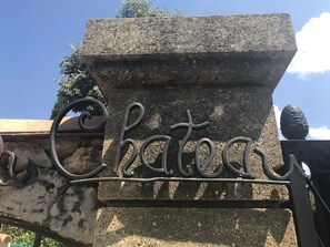 Entrada de la propiedad