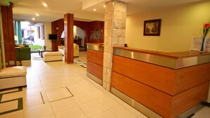 Ảnh chưa phân loại, 2 trong số 41 ảnh, nút