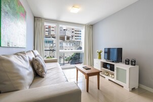 高级公寓, 1 间卧室 | 起居区 | 平板电视、Netflix、加热地板