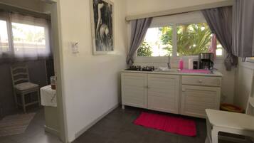 Sunrise | 1 bedroom, premium bedding, in-room safe, individually decorated