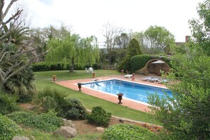 Outdoor pool - Mas Vilosa (Corca)