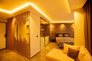 Minibar, desk, laptop workspace, free WiFi -  Rolli Butik Hotel (Anamur)