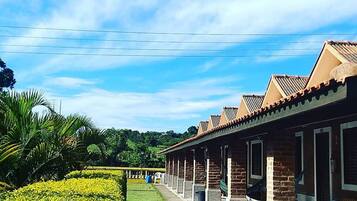 Fachada de la propiedad