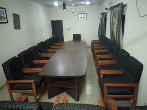 Meeting facility - Hail Henrietta Hotel (Ibadan)