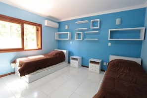 Apartamento | 2 quartos, Wi-Fi de cortesia, roupa de cama