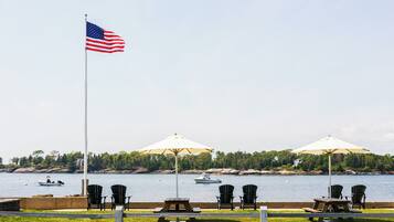 Seaward Two-Bedroom Oceanfront Cottage | Terrace/patio