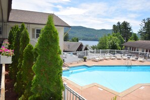 Camera Standard, 1 letto king, non fumatori (Poolside) | Vista dalla camera