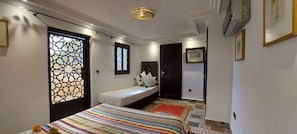 1 bedroom, iron/ironing board, WiFi