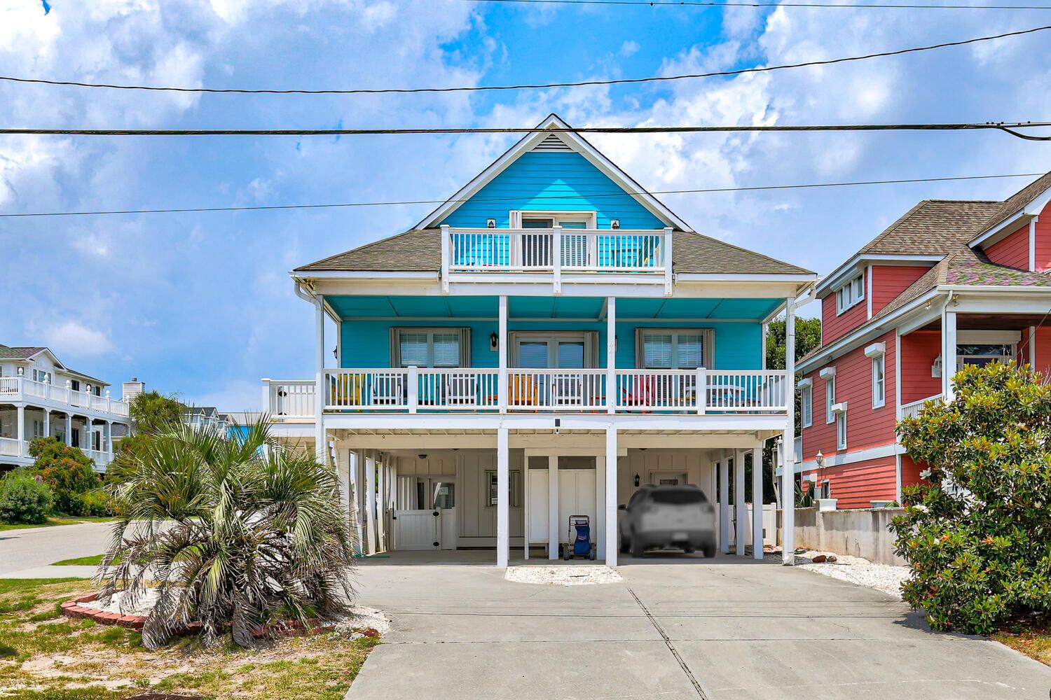 NF441: Maota Ile Same (Castle by the Sea): Beautiful Large Home, Pet Friendly!,