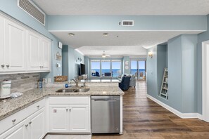 Condo, 2 Bedrooms | Private kitchen | Fridge, oven, coffee/tea maker, toaster - Beautiful Condo with Spacious Balcony to Enjoy Fascinating Ocean View - Unit 1002 by RedAwning (Panama City Beach)