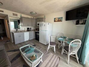 Condo, 1 Bedroom | Interior