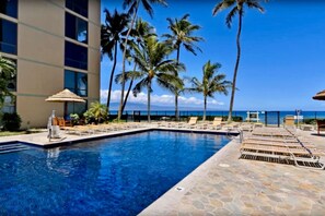 Pool - ❤️ Renovated 8th Floor Studio at The Mahana!! ❤️ (Lahaina)