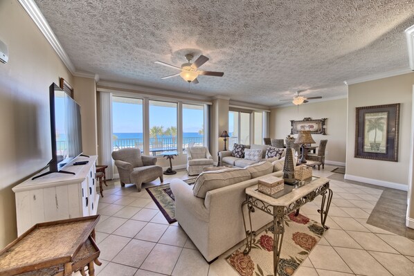 Apartment, 2 Schlafzimmer | Wohnbereich