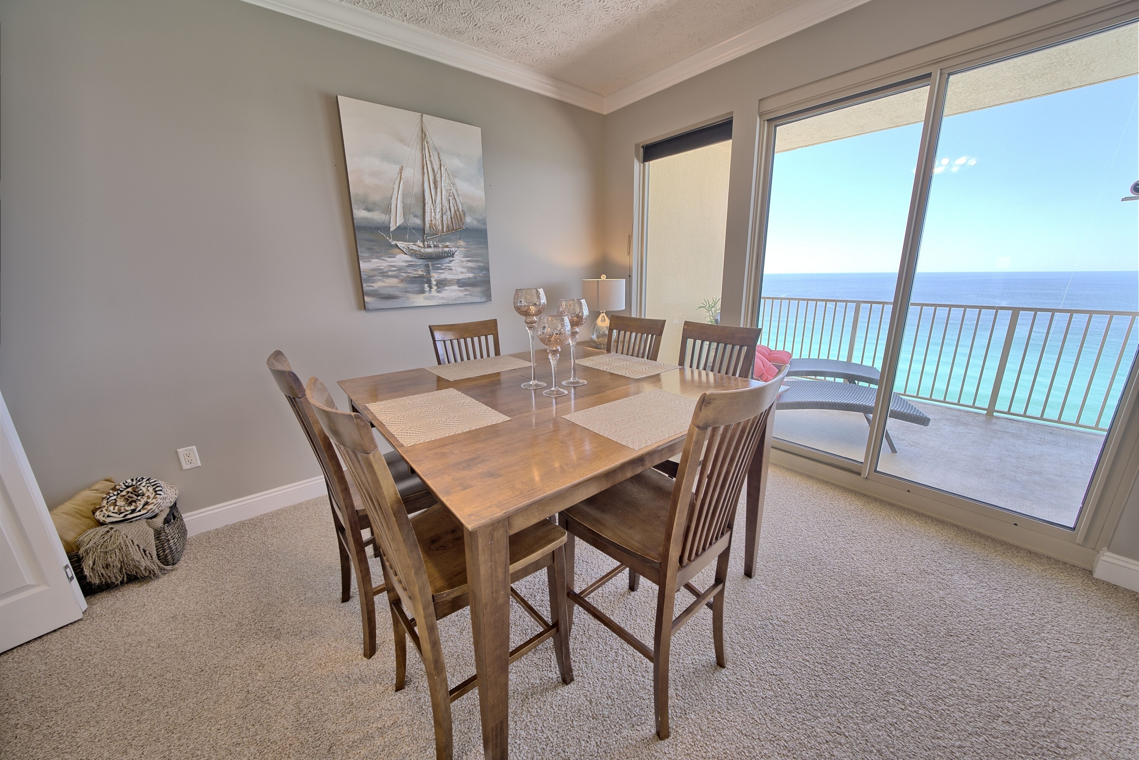 Condo, 2 Bedrooms | Dining