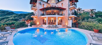 Hill House Adult Only