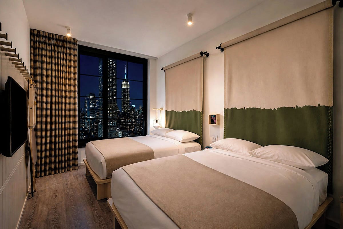 Egyptian cotton sheets, premium bedding, in-room safe, blackout curtains