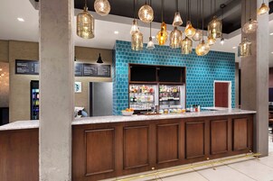 Breakfast and dinner served, American cuisine