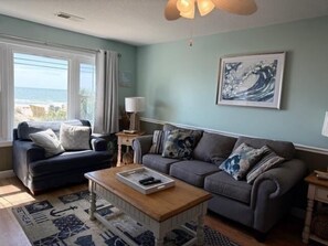 Téléviseur, jeux vidéo, lecteur de DVD, livres