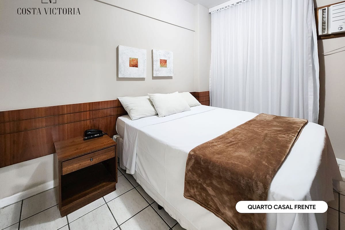 Habitació doble superior, 1 llit de matrimoni | 1 dormitori, cortines opaques, wifi gratuïta i roba de llit