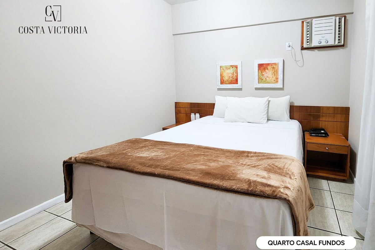 Habitació doble estàndard, 1 llit de matrimoni | 1 dormitori, cortines opaques, wifi gratuïta i roba de llit