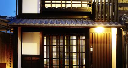 Kyoto Tradition With Modern Luxury, Family Friendly in Excellent Location