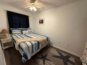 1 bedroom, iron/ironing board, WiFi