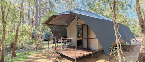 Modern Safari Tent | Terrace/patio