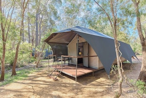 Modern Safari Tent | Terrace/patio