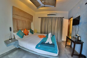 1 bedroom, in-room safe, desk, blackout curtains - Bay luxe (Anjuna)