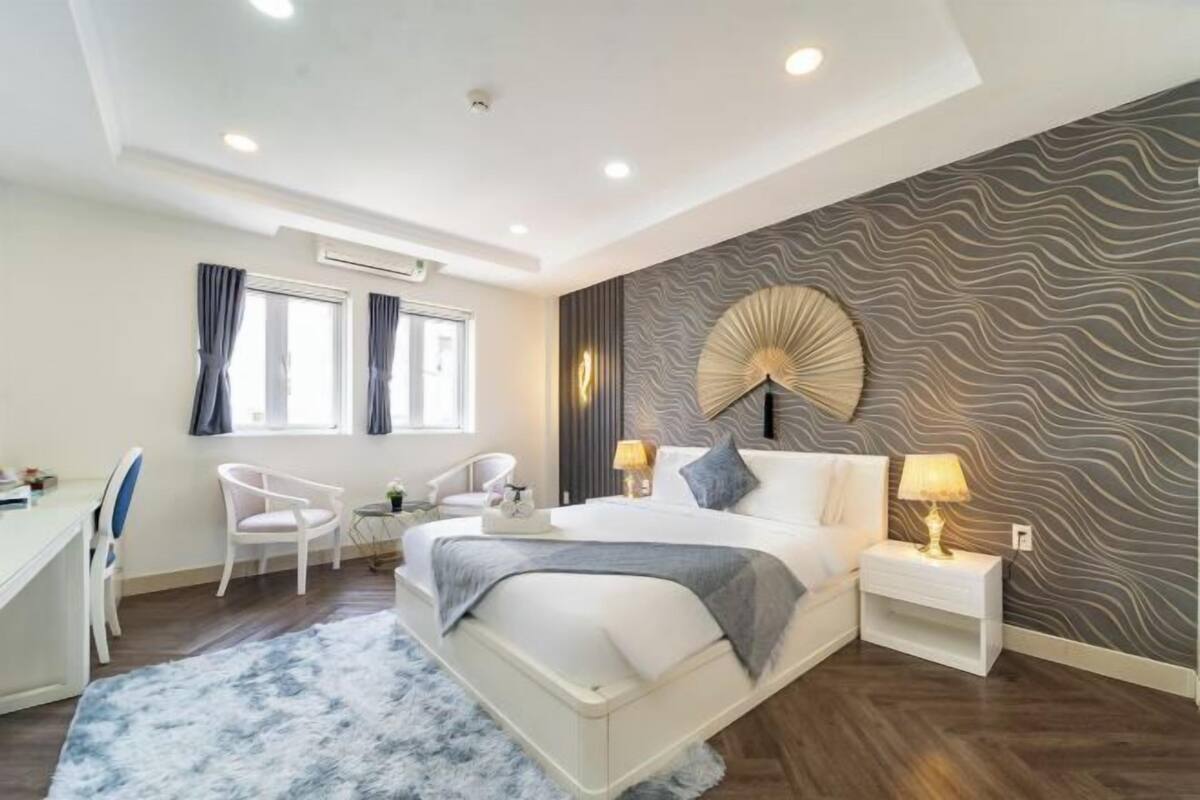 1 bedroom, minibar, in-room safe, desk