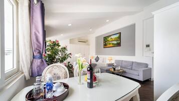 1 habitación, minibar, caja de seguridad en la habitación y escritorio