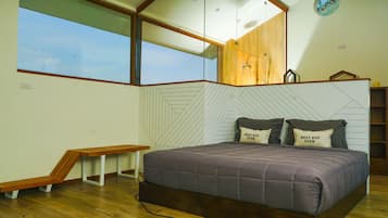 1 bedroom, blackout drapes, rollaway beds, free WiFi