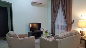 Superior Villa | Living area