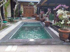 Piscine extérieure