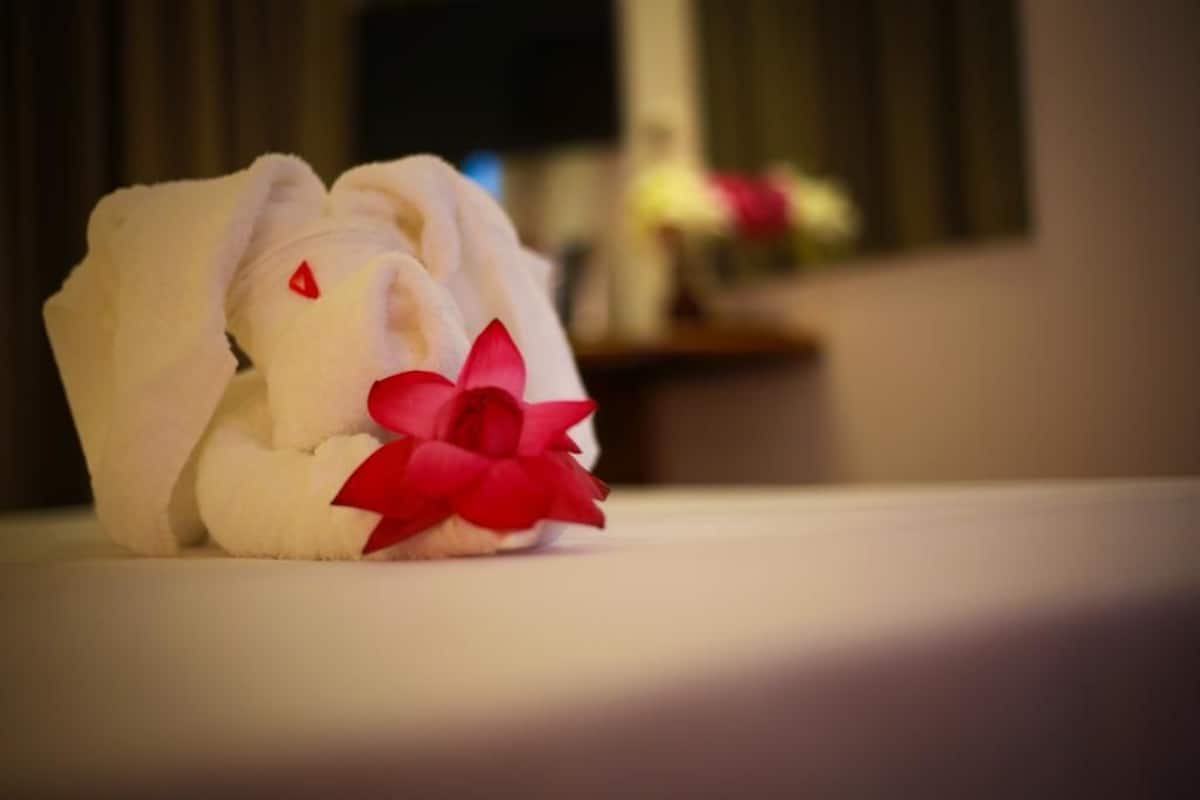Superior Room | 1 bedroom, minibar, in-room safe, desk