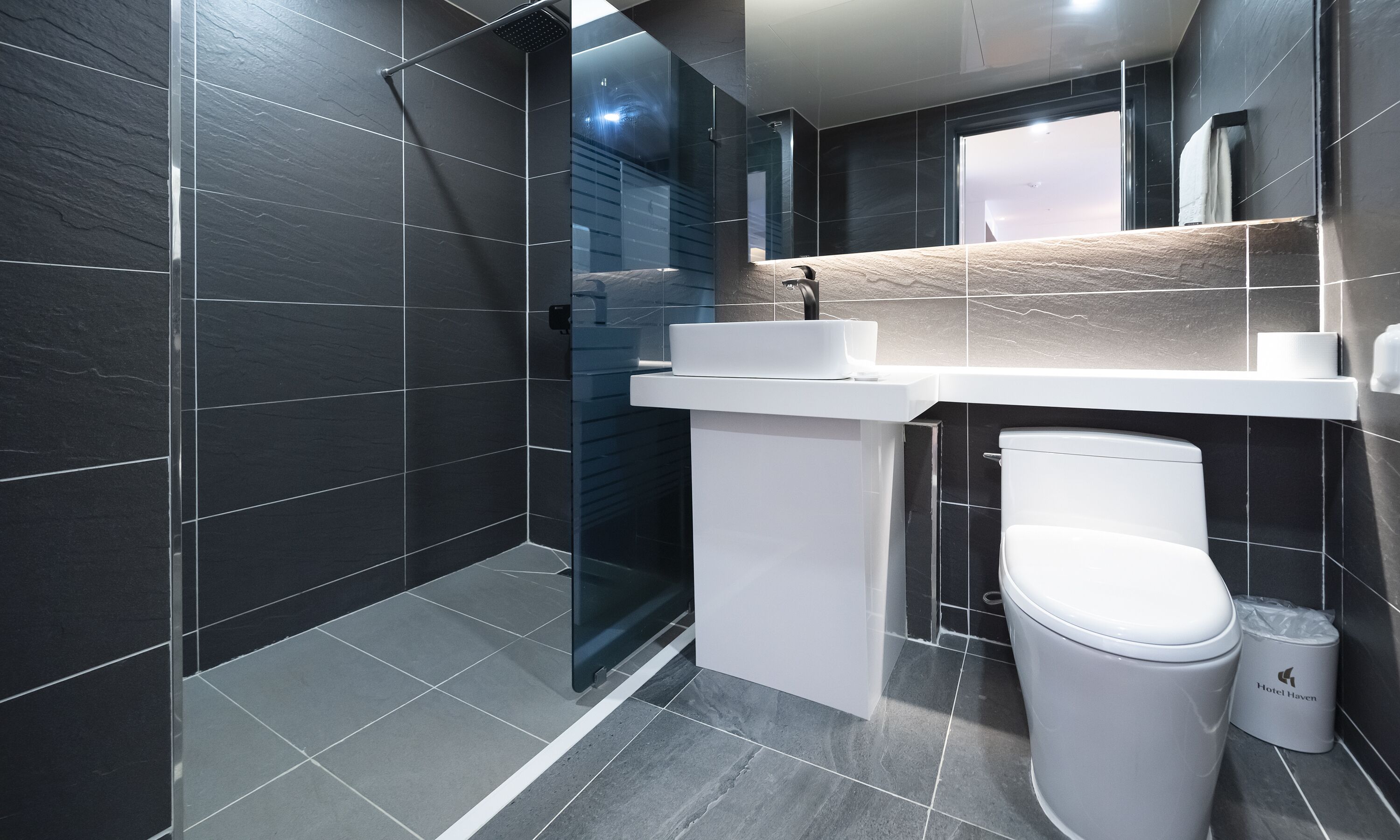 presidential suit ocean1 (free infinity pool, cruise special discount) | bathroom | shower, hair dryer, slippers, towels