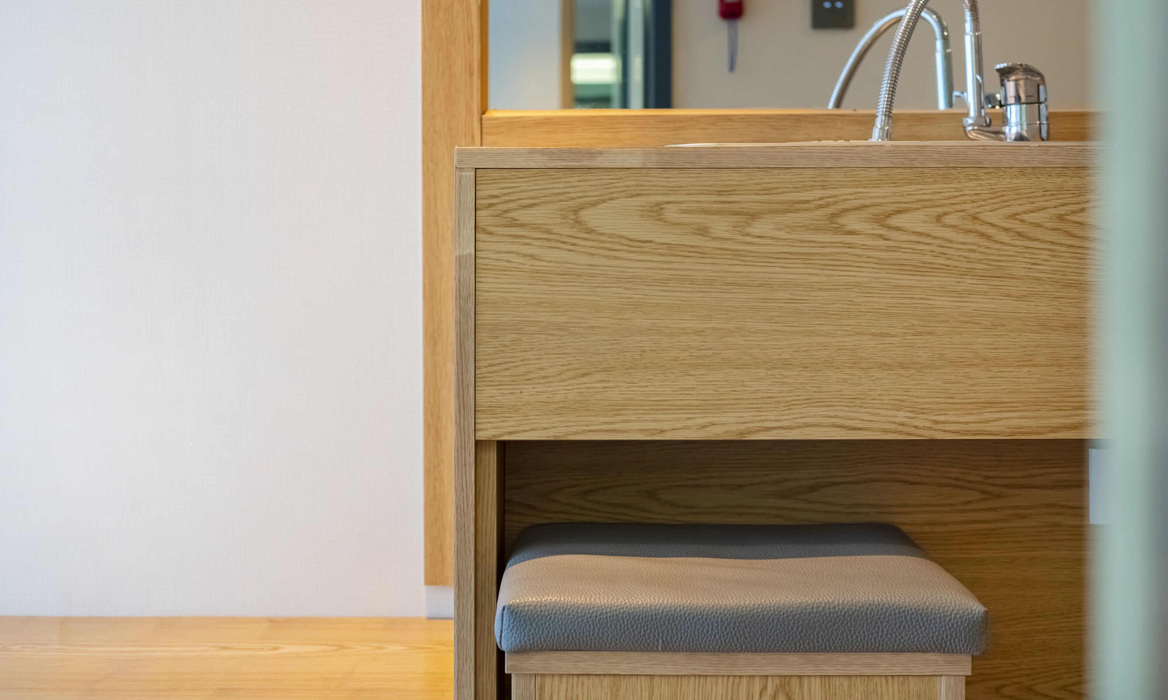 1 bedroom, premium bedding, blackout curtains, soundproofing