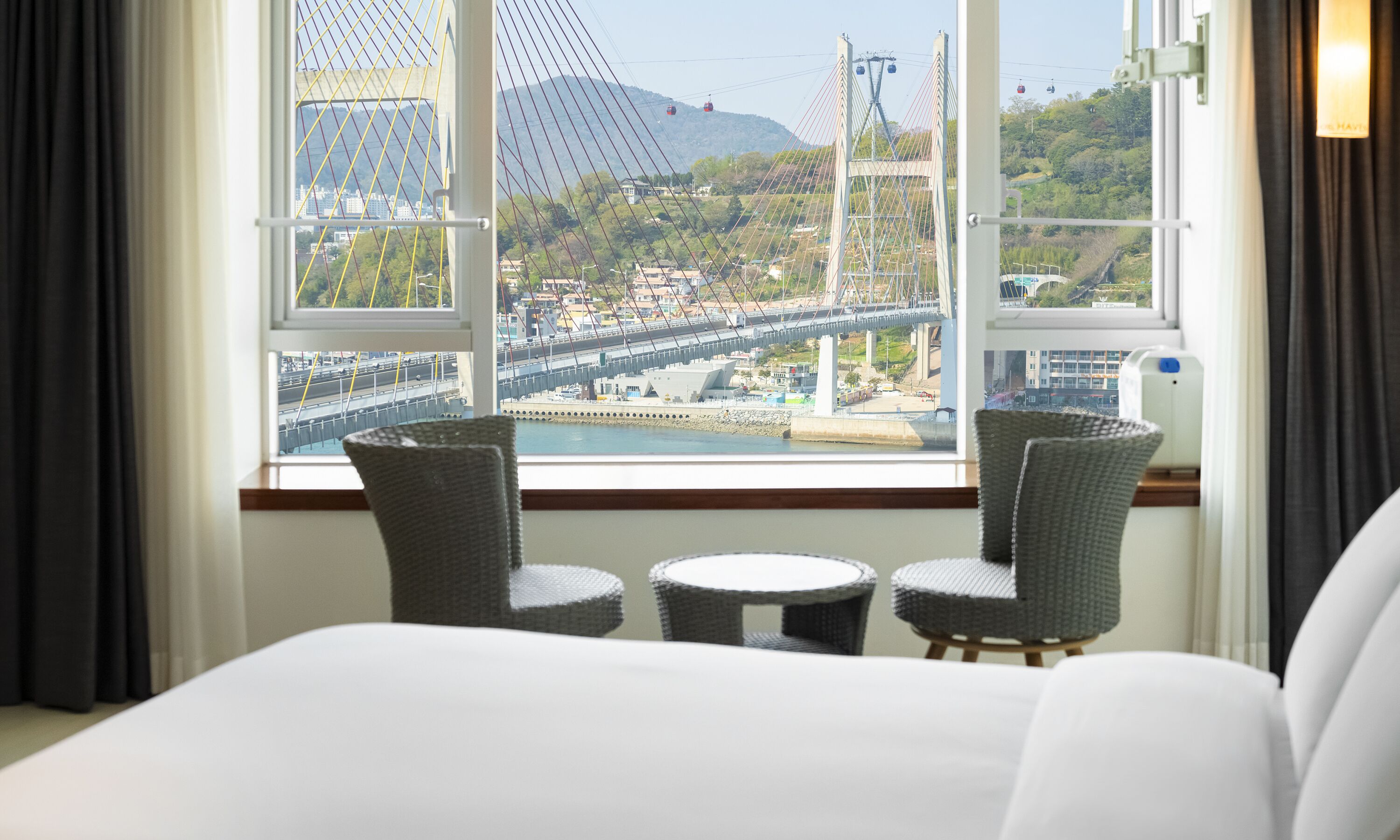 Bridge Twin Ocean (Free infinity pool, Cruise Special Discount) | View from room