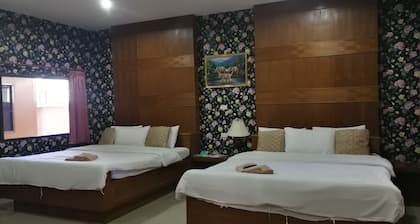 Reurn Thai Resort Ratchaburi